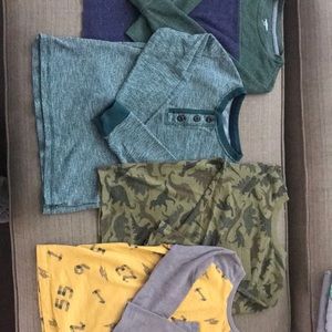 Old Navy Long Sleeve Boys T-shirts XS 5/5T
